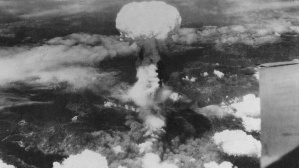 Russian MFA spox slams Japan’s silence on US role in 1945 atomic bombings - Sputnik Africa