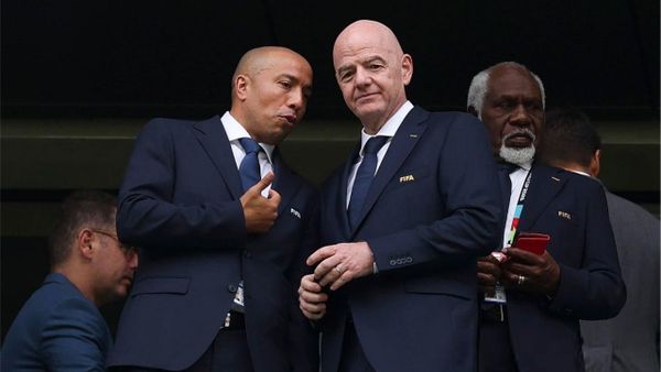 L'UEFA fait preuve d'hypocrisie dans ses critiques contre la FIFA, selon un ex-footballeur marocain - Sputnik Afrique