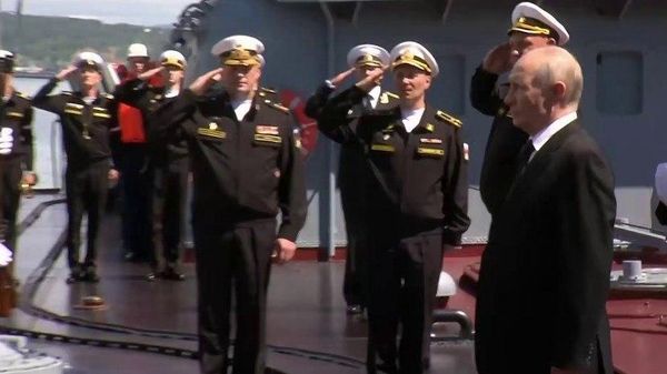 La Russie répondra de manière réciproque à toute tentative de saisie de ses navires marchands – Poutine - Sputnik Afrique