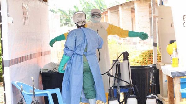 Ebola a tué plus de 2 - Sputnik Afrique