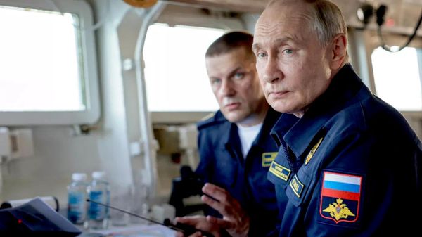 Putin sets the task of ensuring security along all Russian borders - Sputnik Africa
