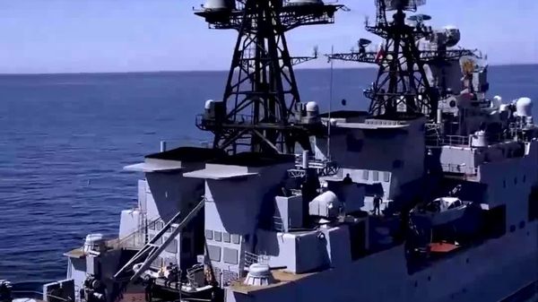 L’avertissement de Poutine sur des représailles en cas de saisie de navires russes doit être pris au sérieux - analyste militaire serbe - Sputnik Afrique
