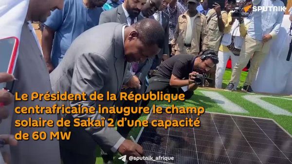 Champ solaire d'une capacité de 60 MW inauguré en RCA: un projet très important pour le développement du pays – le Président - Sputnik Afrique