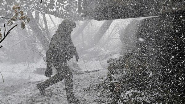 Les villes ukrainiennes risquent de devenir invivables cet hiver en raison de la crise énergétique, alertent des médias occidentaux - Sputnik Afrique