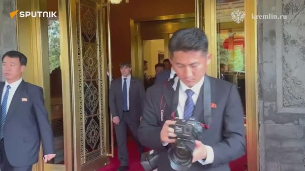 Poutine a félicité Kim Jong-un à l'occasion de la Journée de la libération de la Corée du Nord de l'oppression coloniale japonaise - Sputnik Afrique
