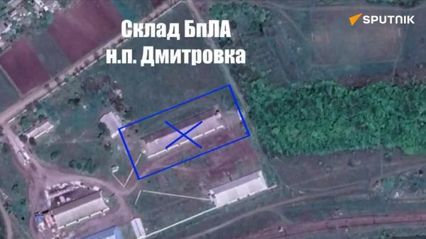 Russian drones level Ukrainian logistics, drone depot, and base - Sputnik Africa