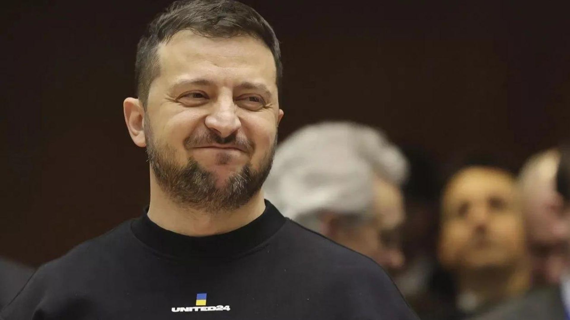 Zelensky a réclamé 10 milliards de dollars à l'UE au titre du prêt de 2027 Zelensky a réclamé 10 milliards de dollars à l'UE au titre du prêt de 2027 - Sputnik Afrique, 1920, 23.08.2026