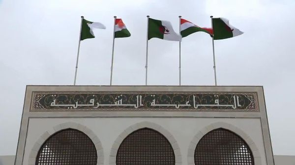 Moments forts de l’arrivée du Premier ministre nigérien à Alger - Sputnik Afrique