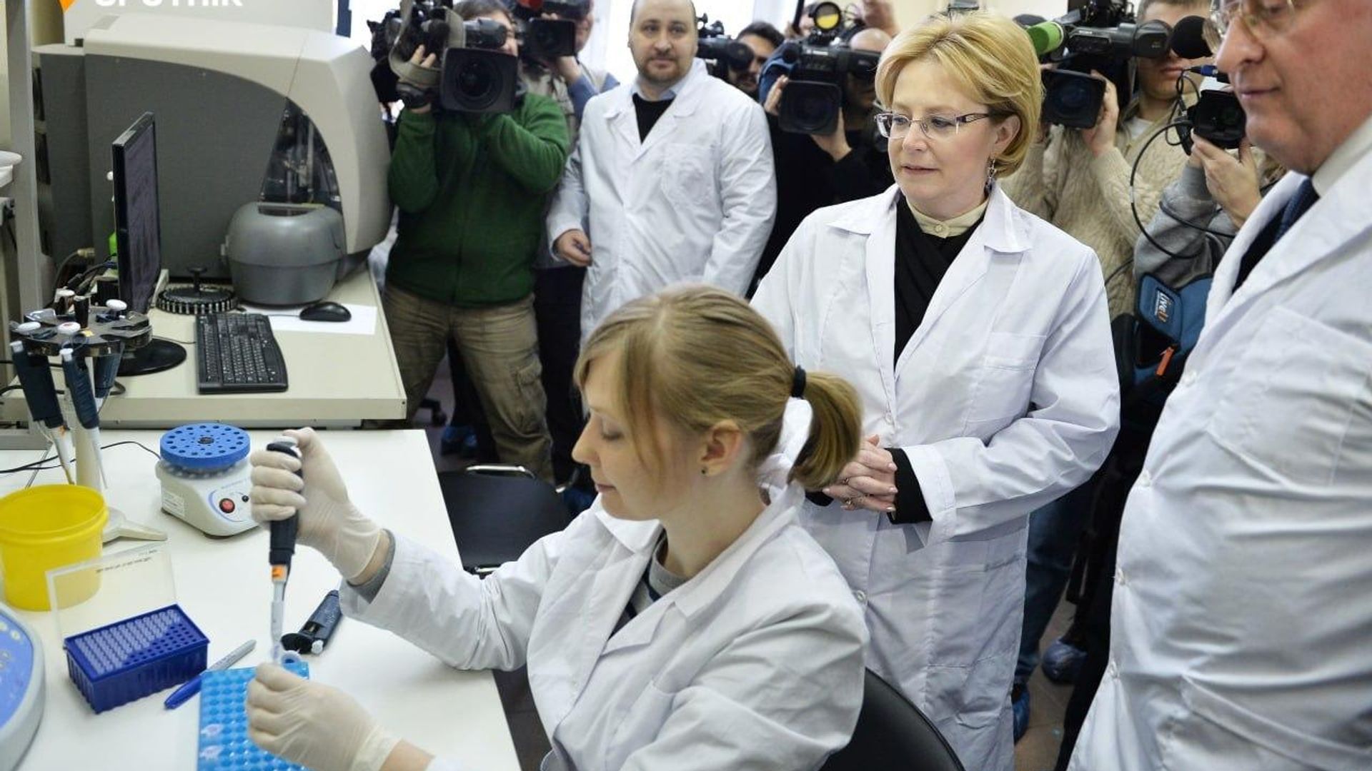 La Russie se joint aux efforts de l'OMS pour lutter contre Ebola, en fournissant des tests et en développant un vaccin, dit un haut diplomate russe La Russie se joint aux efforts de l'OMS pour lutter contre Ebola, en fournissant des tests et en développant un vaccin, dit un haut diplomate russe - Sputnik Afrique, 1920, 27.08.2026