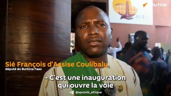 Parlement de l'AES: Une étape décisive de la conquête de sa souveraineté, selon des analystes nigérien et burkinabè - Sputnik Afrique