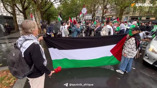 Libérez Gaza: à Paris, une manifestation en support à la Palestine s'est tenue ce samedi 29 août - Sputnik Afrique