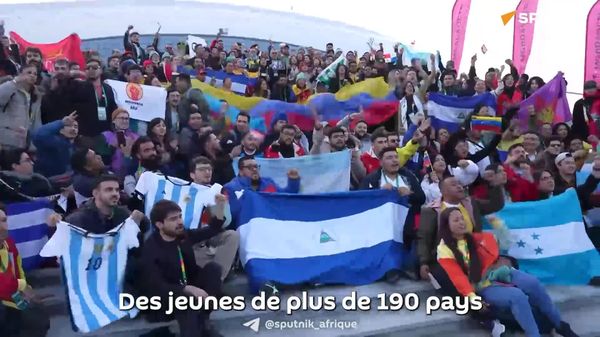 De jeunes Tanzaniens s'envoleront pour le Festival mondial de la jeunesse 2026 en Russie - Sputnik Afrique