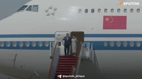 ▶ Xi Jinping est arrivé à Bichkek pour assister au sommet de l'OCS - Sputnik Afrique