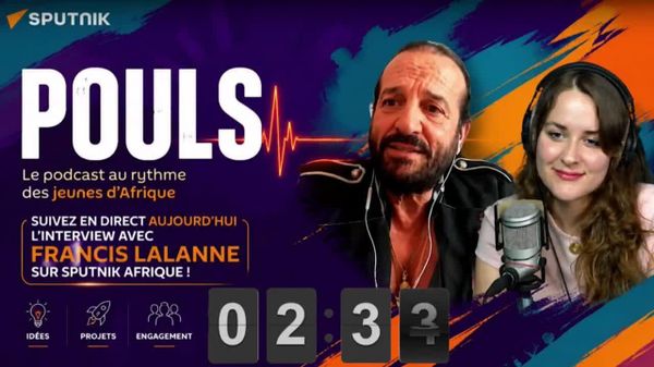 Francis Lalanne, chanteur et potentiel candidat à la présidentielle, accorde une interview exclusive à Sputnik Afrique - Sputnik Afrique