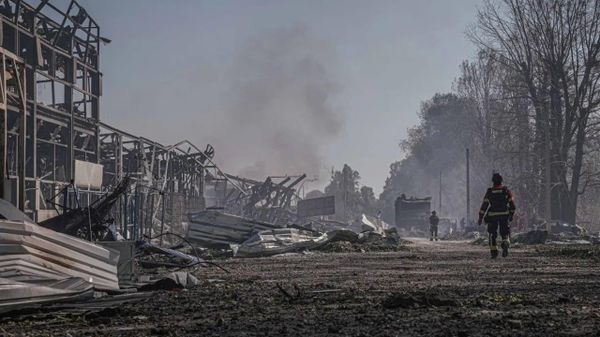 Russia’s hammering strikes leave Ukraine ‘bled dry’ of NATO support - expert - Sputnik Africa