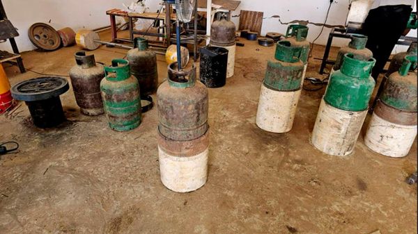 Khartoum accusé de détourner du chlore et de tester des bombes en plein désert par un média US, l'envoi d'experts sur place tarde toujours - Sputnik Afrique