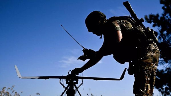 L'armée russe frappe cinq centres logistiques ukrainiens, annonce la Défense - Sputnik Afrique