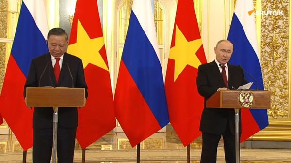Putin, Vietnamese President Tô Lâm Hold Joint Presser - Sputnik Africa