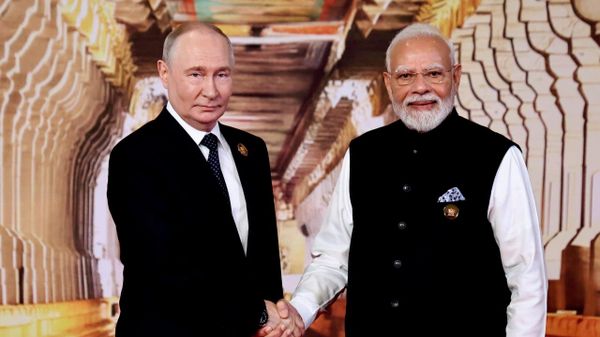 Jardin en fleurs vs jungle sauvage, crépuscule du système unipolaire, les BRICS s'imposent: déclarations clés de Poutine à New Delhi - Sputnik Afrique