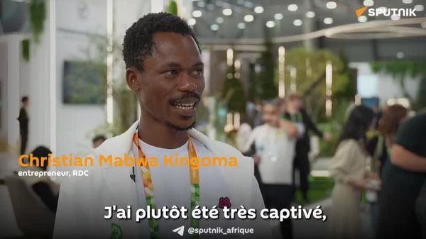 Des gens très souriants, accueillants, gentils: un participant congolais au Festival de la jeunesse livre ses impressions sur la Russie - Sputnik Afrique
