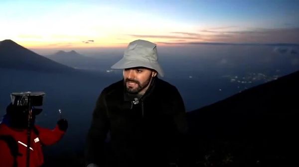 Streaming Fire: Mexican Broadcaster Captures Volcano Eruption in Guatemala - Sputnik Africa
