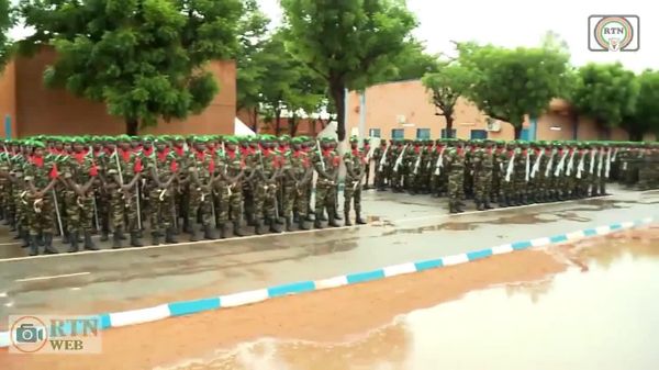 Les nouveaux gendarmes prêtent serment à Niamey - Sputnik Afrique