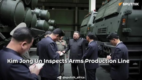 Kim Jong Un Inspects Arms Production Line - Sputnik Africa