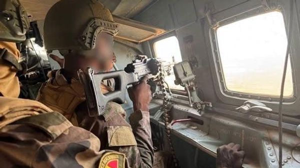 Des combattants étrangers comptent parmi les assaillants de la base militaire à Dioura, dénonce l'armée malienne - Sputnik Afrique