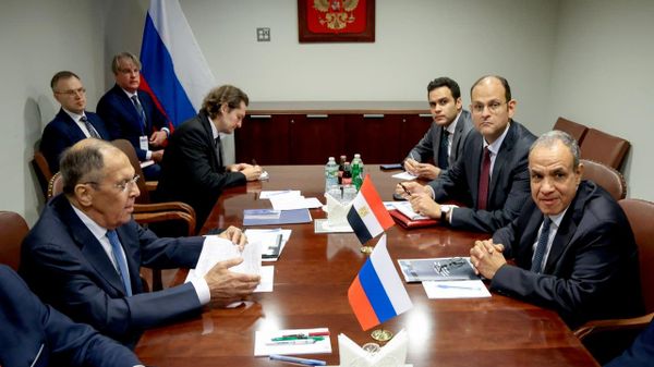Moscou et Le Caire appellent à une solution diplomatique dans le Golfe - Sputnik Afrique
