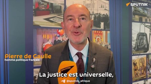 Il faut s'inspirer de l'exemple des Africains qui gardent leur tradition, gardent leur foi, estime l'homme politique français Pierre de Gaulle - Sputnik Afrique
