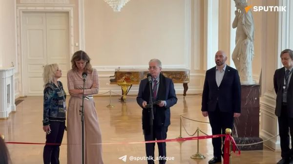 L'exposition Un message de paix et d'amitié s'ouvre à Saint-Pétersbourg - Sputnik Afrique
