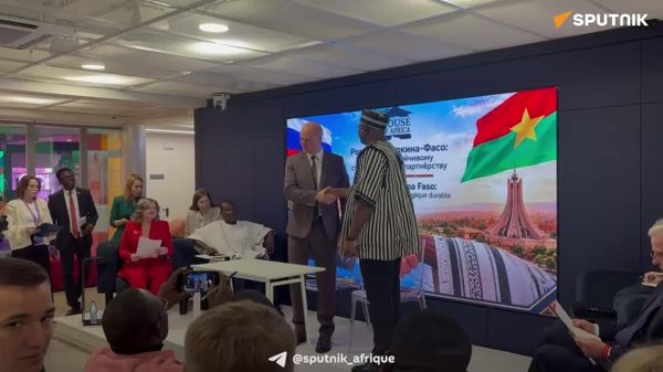 Industrie, commerce, société: le forum russo-burkinabè voit la signature de plusieurs accords à Moscou - Sputnik Afrique
