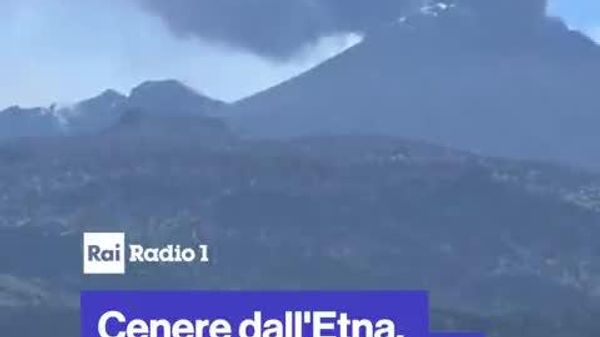 Un nuage de cendres de l'Etna à 4 km d'altitude - Sputnik Afrique