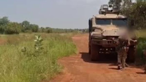 L'Africa Corps russe et les FAMa détruisent un engin explosif improvisé de la coalition terroriste FLA et JNIM* - Sputnik Afrique