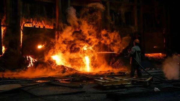 🪖 Ukraine’s steel backbone buckles under Russia’s crippling strikes - Sputnik Africa