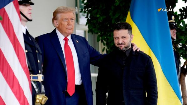Trump: les États-Unis n'ont pas livré à l'Ukraine de munitions très puissantes, car Kiev ne peut les lancer - Sputnik Afrique