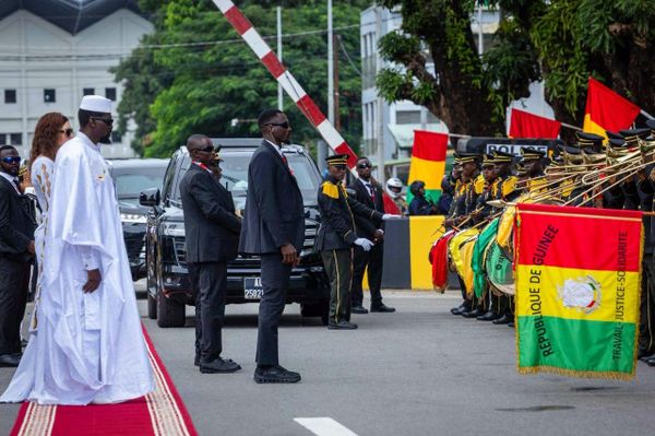 La Guinée fête les 68 ans de son indépendance: défilés civilo-militaires au cœur des célébrations - Sputnik Afrique