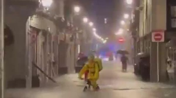 Basque Country in Spain Hit by Torrential Rain as Bilbao Streets Disappear Under Water - Sputnik Africa