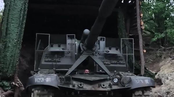 Russian Artillery Smashes Ukrainian Drone Nest in Kharkov Region, MoD Says as Encirclement Tightens - Sputnik Africa