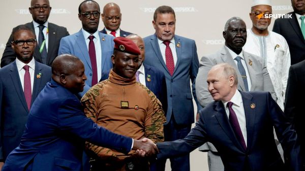 Paris irrité par l'aide de la Russie aux pays africains, selon le vice-ministre russe de la Défense - Sputnik Afrique