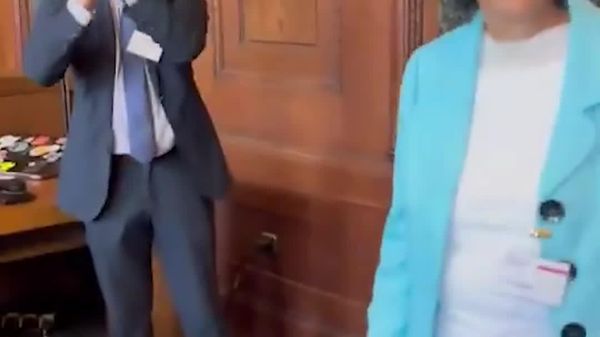 Le prix Nobel de la Paix décerné à l'avocate sud-africaine Navanethem Navi Pillay - officiel - Sputnik Afrique