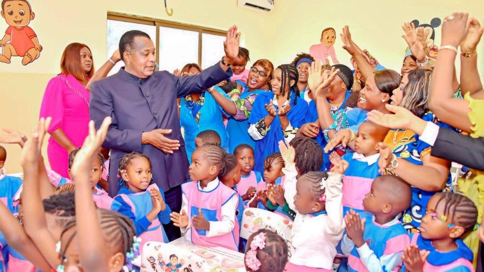 Congo-Brazzaville: un complexe scolaire ouvre ses portes pour accueillir 10 Congo-Brazzaville: un complexe scolaire ouvre ses portes pour accueillir 10 - Sputnik Afrique, 1920, 09.10.2026