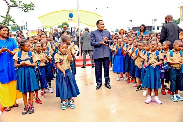 Congo-Brazzaville: un complexe scolaire ouvre ses portes pour accueillir 10 Congo-Brazzaville: un complexe scolaire ouvre ses portes pour accueillir 10 - Sputnik Afrique
