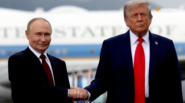 Zelensky recourt au chantage cinétique alors que Trump se tourne vers le carburant russe – ex-analyste du Pentagone - Sputnik Afrique