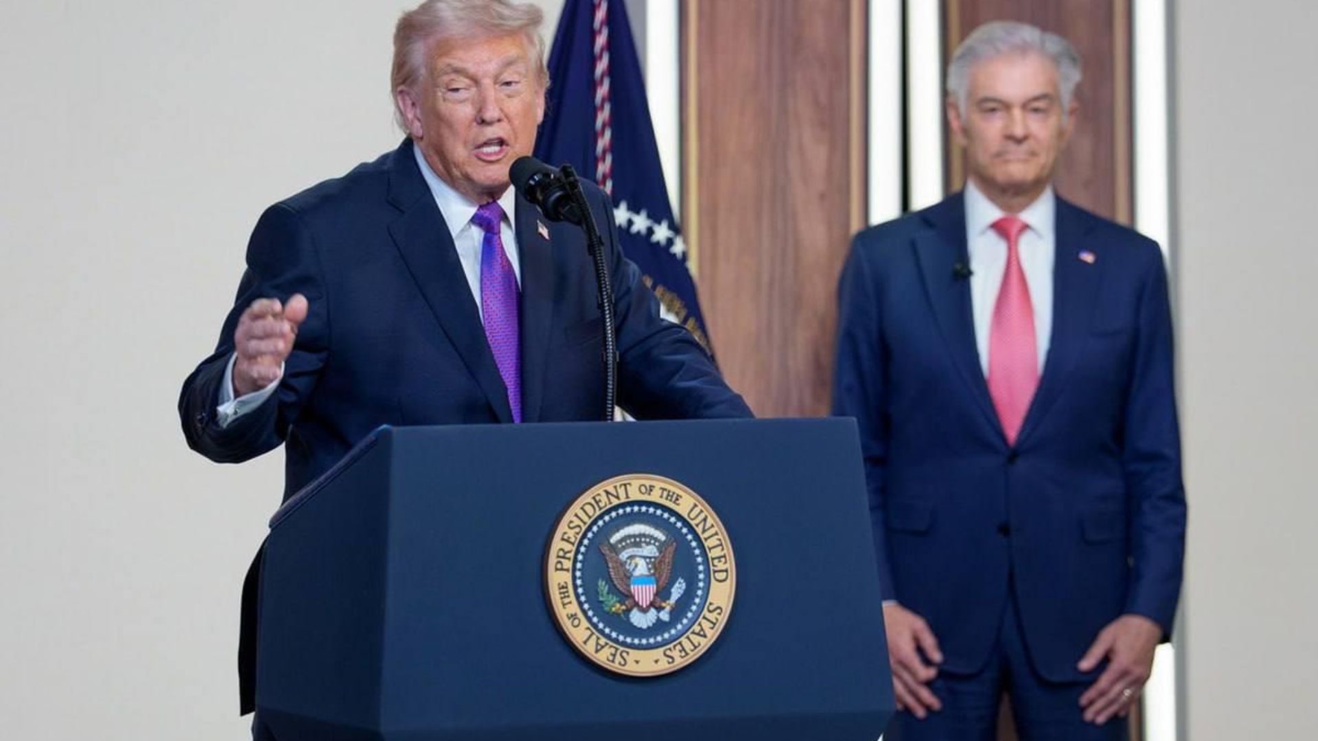Trump a comparé Zelensky au fondateur d'un cirque errant Trump a comparé Zelensky au fondateur d'un cirque errant - Sputnik Afrique, 1920, 16.10.2026