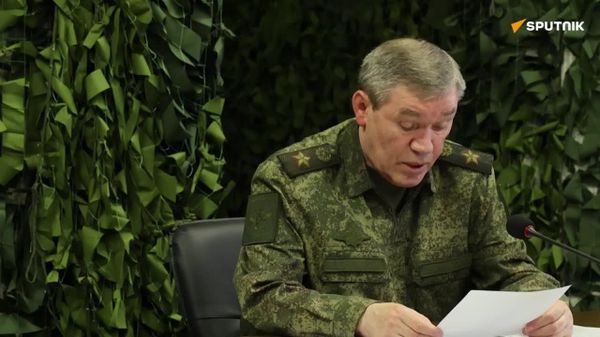 La production sidérurgique en Ukraine est à l'arrêt, a déclaré le chef d'état-major général russe dans un rapport adressé à Poutine - Sputnik Afrique