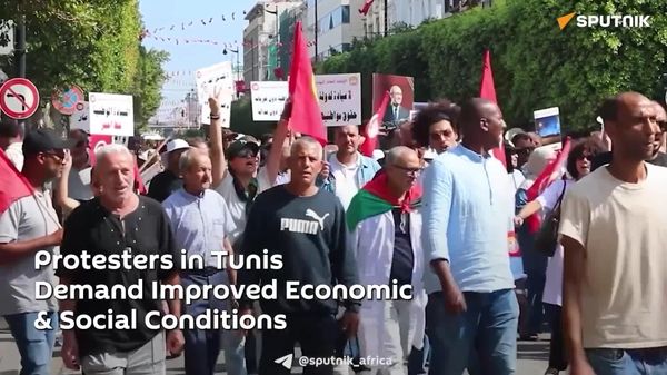 Thousands of Tunisians Protest Against Deteriorating Living Conditions - Sputnik Africa