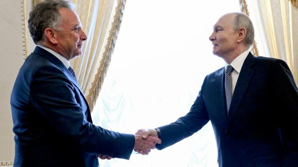 Poutine et Witkoff abordent les perspectives économiques Russie-US, le conflit en Ukraine et le dossier iranien - Sputnik Afrique