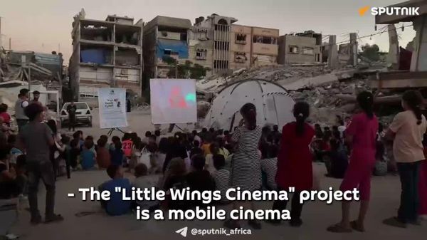 Tents and Rubble: A Small Screen Brings Gaza’s Children Moments of Joy and Hope - Sputnik Africa