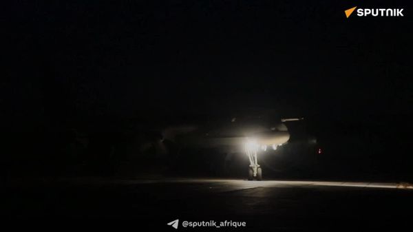 Des avions russes Tu-95MS ont effectué un vol de routine au-dessus des eaux internationales des mers de Béring et des Tchouktches - Sputnik Afrique